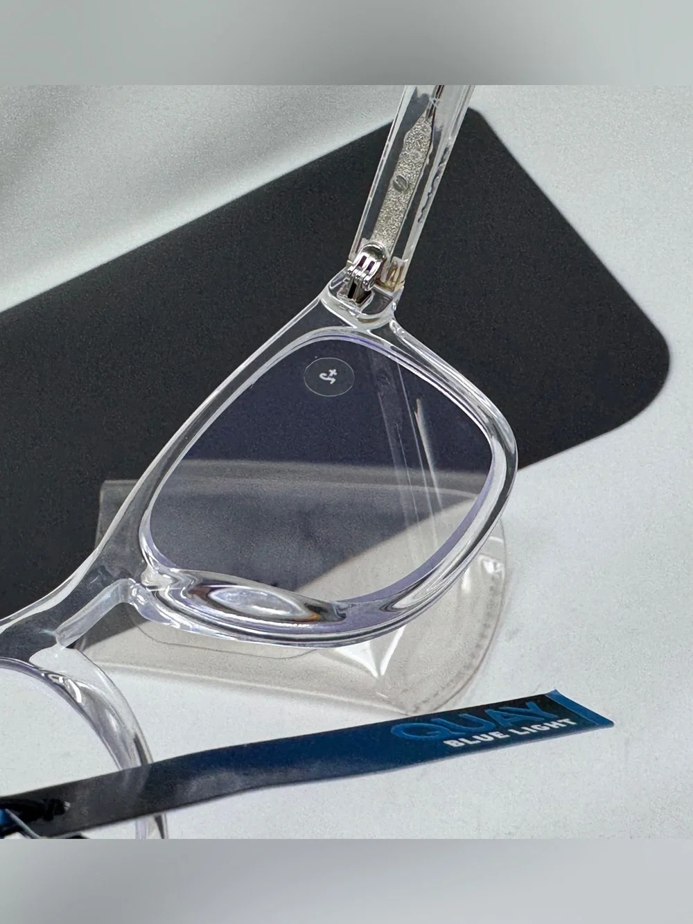 Quay Mini Hardwire Blue Light Glasses reading glasses + 2.00 clear